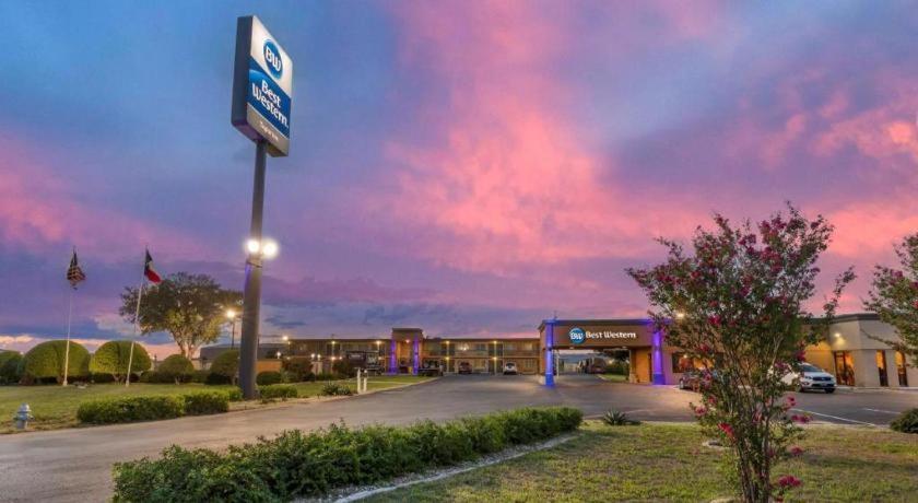 Best Western Taylor Inn Ngoại thất bức ảnh